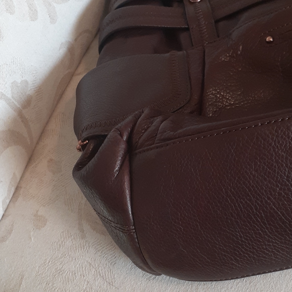 B Makowsky handbag - Picture 5 of 10